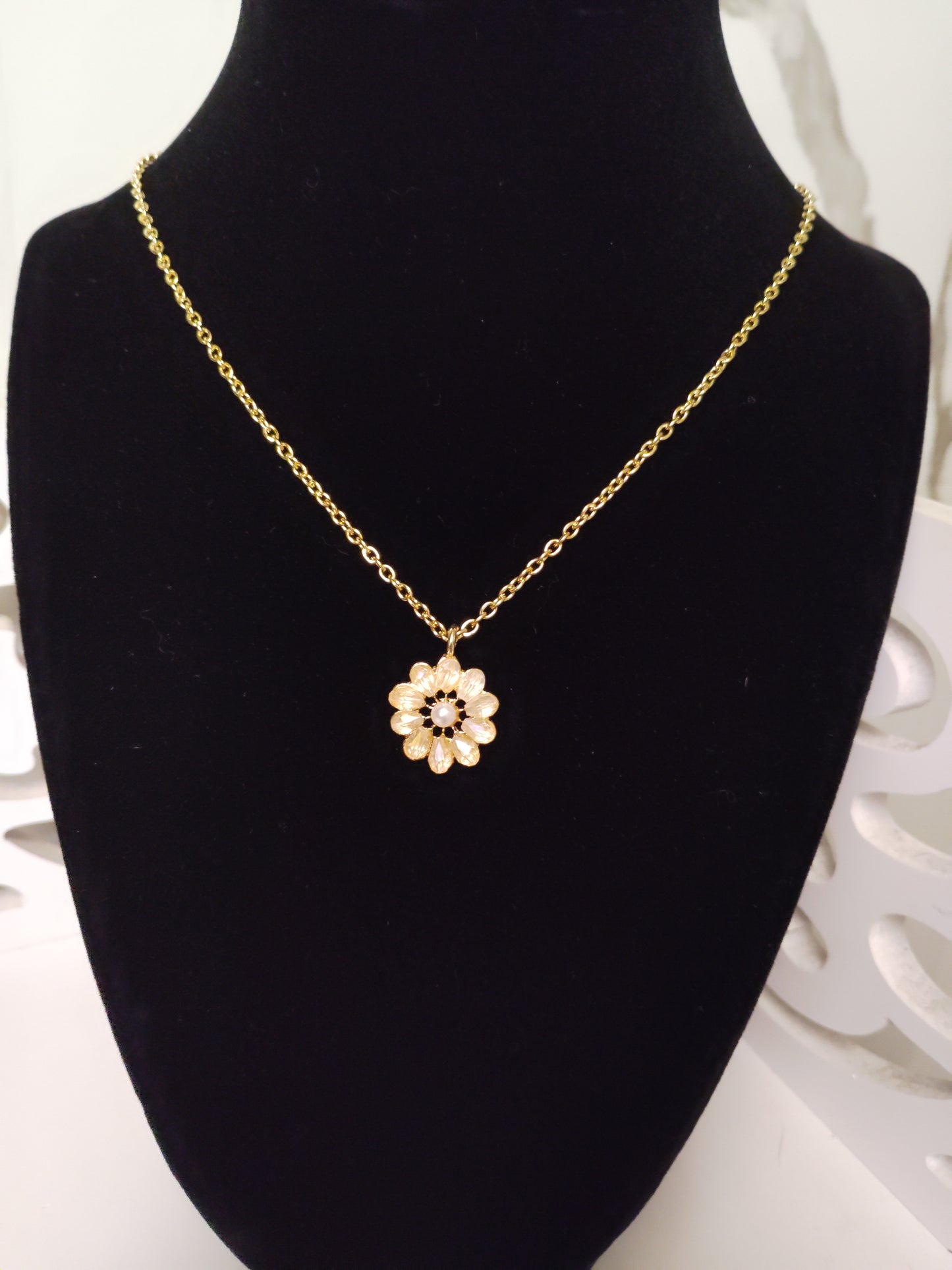 Champagne Flower Gold Necklace