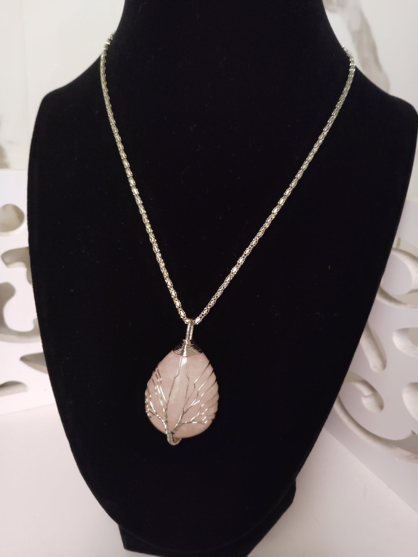 Rose Quartz Tear Drop Necklace